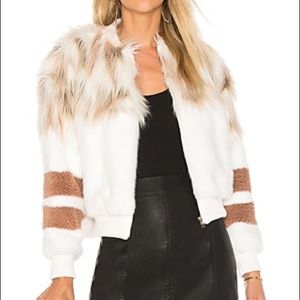 * NBD *THE BELLA FAUX FUR BOMBER IN IVORY & BLUSH Small